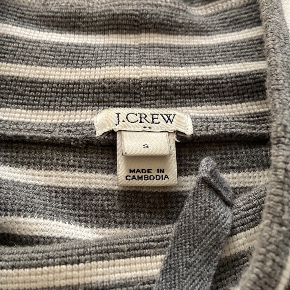 J crew pullover - Picture 2 of 3